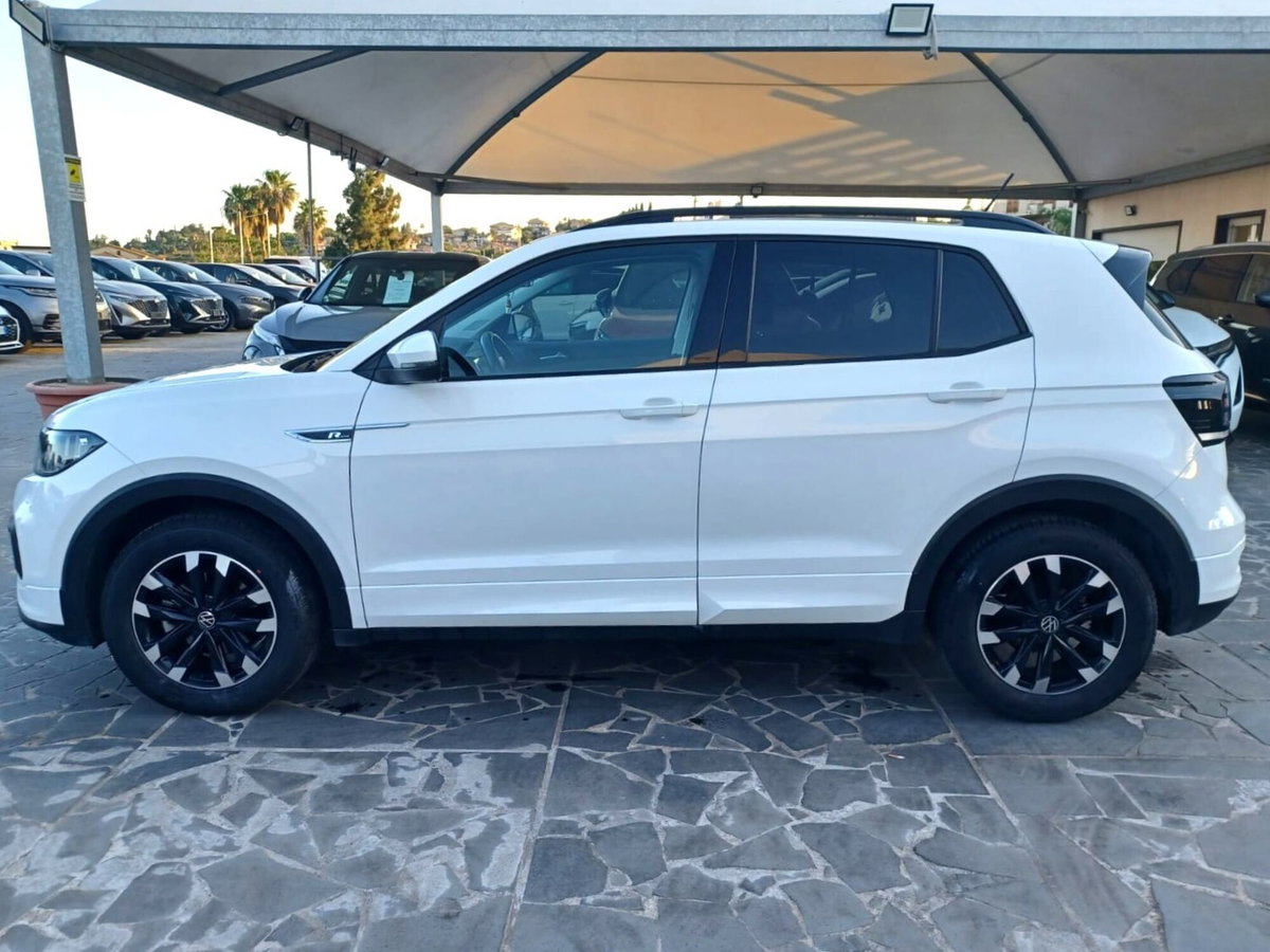 Volkswagen T-Cross 1.0 TSI 110 CV Sport (5)