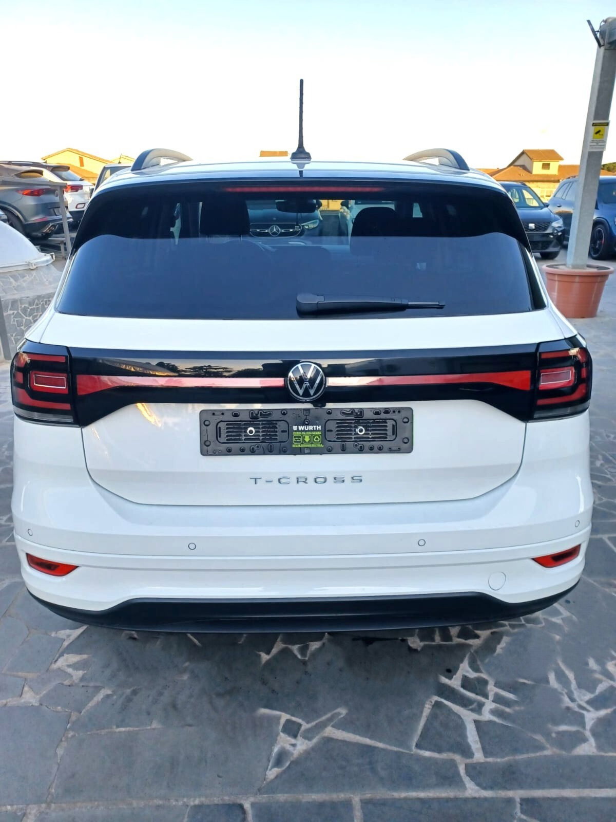 Volkswagen T-Cross 1.0 TSI 110 CV Sport (7)