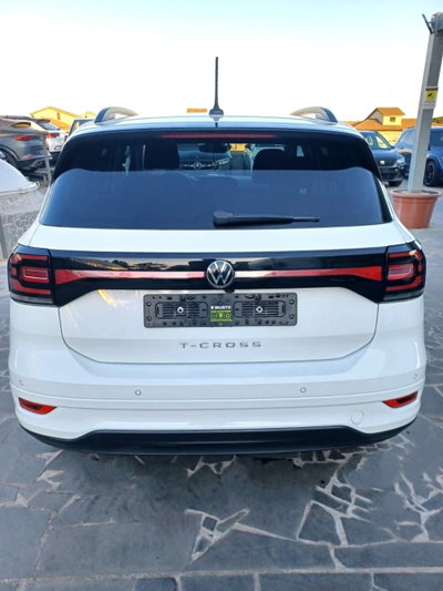 Volkswagen T-Cross 1.0 TSI 110 CV Sport (7)