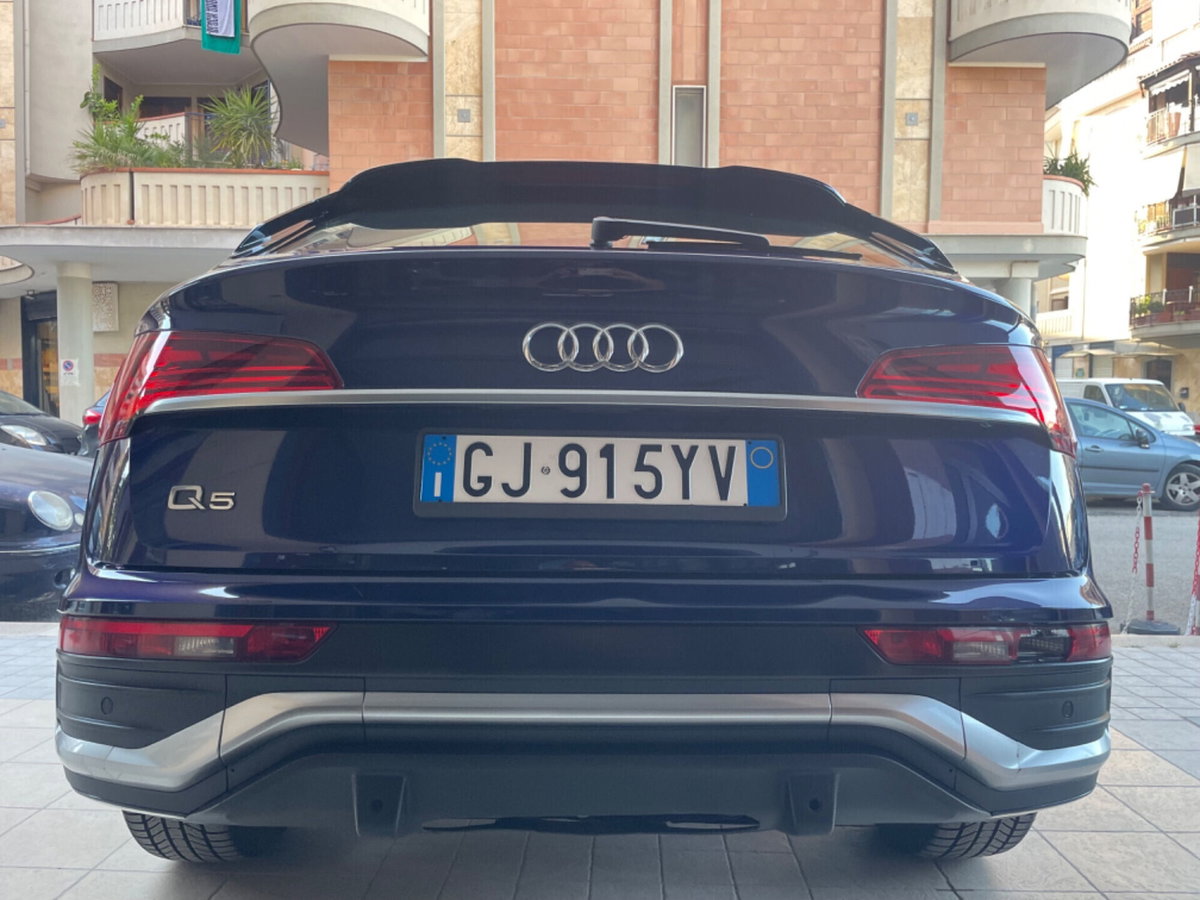 Audi Q5 35 TDI S tronic S line (8)