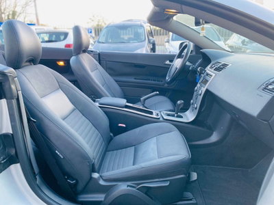 Volvo C70 2.0 D Summum (16)