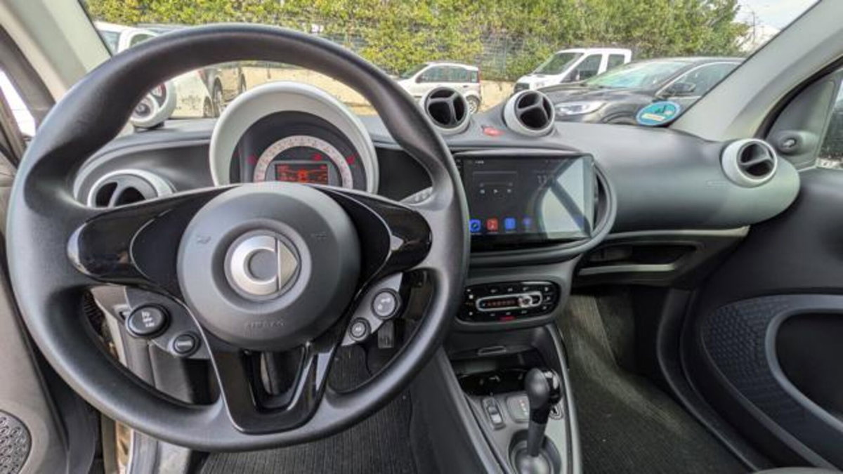 smart Fortwo EQ Passion Nightsky (11)