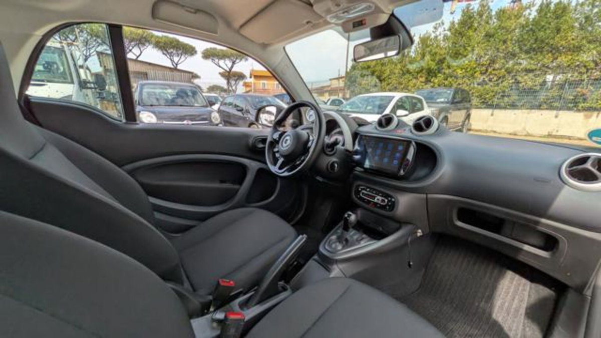 smart Fortwo EQ Passion Nightsky (7)