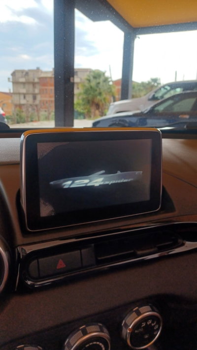 Fiat 124 spider 124 spider 1.4 MultiAir Lusso (17)
