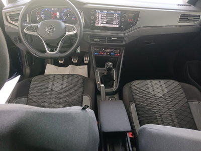 Volkswagen Taigo 1.0 tsi R-Line 115cv (5)