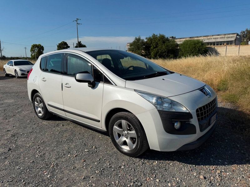 Peugeot 3008 2.0 HDi 150CV Outdoor