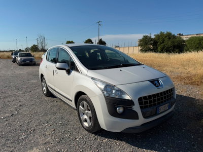 Peugeot 3008 2.0 HDi 150CV Outdoor (6)