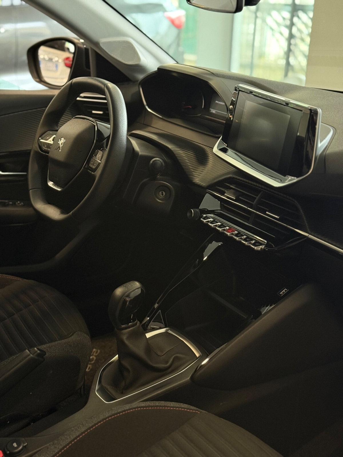 Peugeot 208 PureTech 75 Stop&Start 5 porte Active Pack (10)