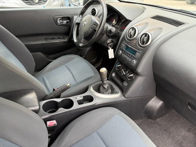 Nissan Qashqai 1.5 dCi DPF Acenta (6)