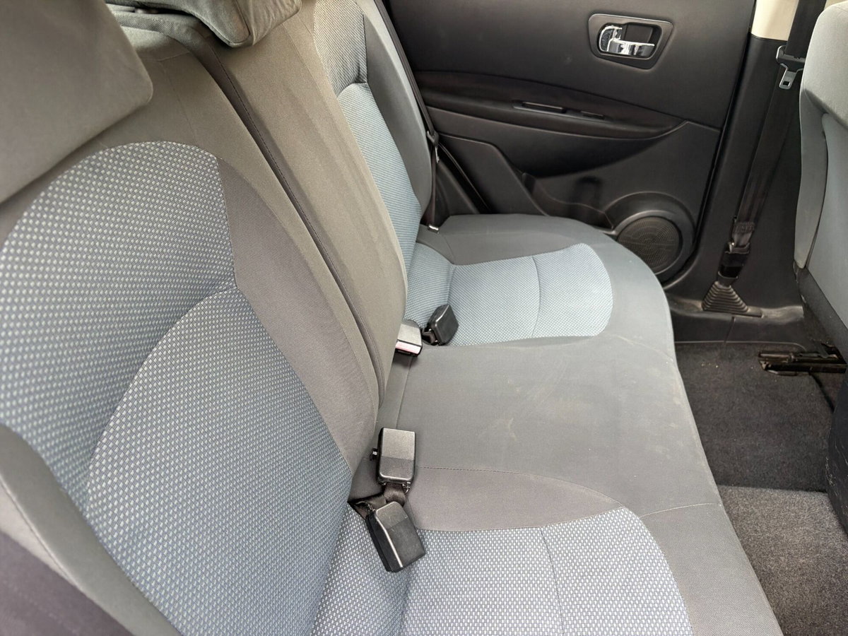 Nissan Qashqai 1.5 dCi DPF Acenta (8)