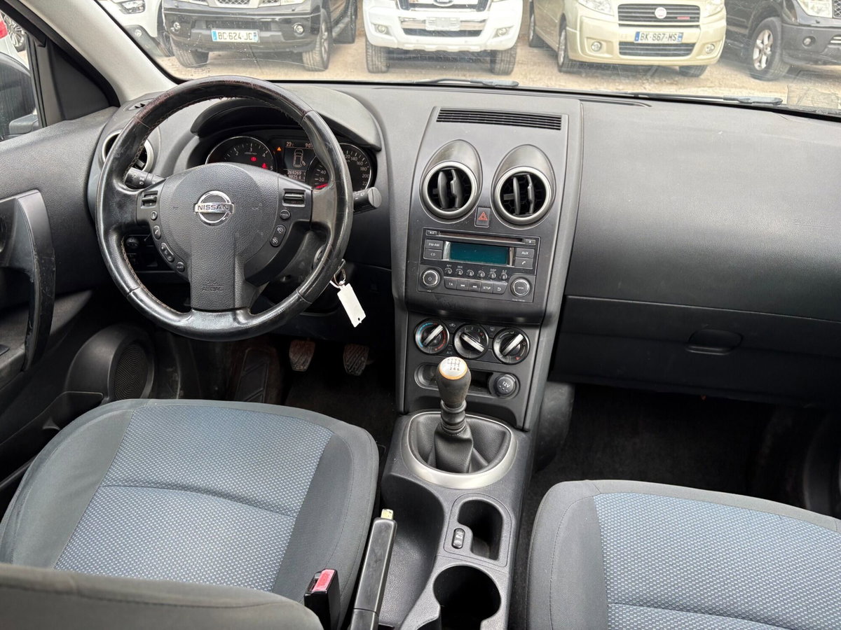 Nissan Qashqai 1.5 dCi DPF Acenta (9)
