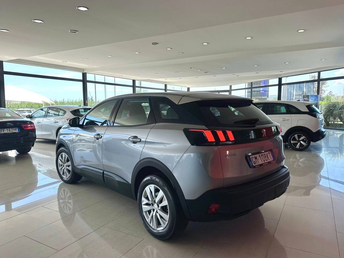 Peugeot 3008 BlueHDi 130 S&S EAT8 Allure Pack (2)