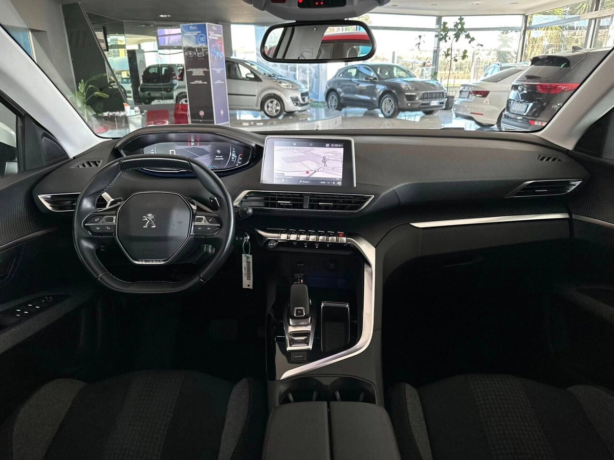Peugeot 3008 BlueHDi 130 S&S EAT8 Allure Pack (5)