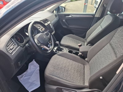 Volkswagen Tiguan 2.0 TDI 150 CV SCR DSG 4MOTION Elegance (7)