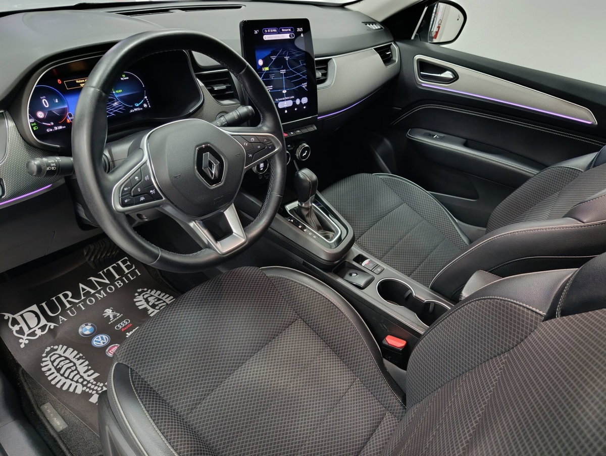 Renault Arkana Hybrid E-Tech 145 CV Techno (9)