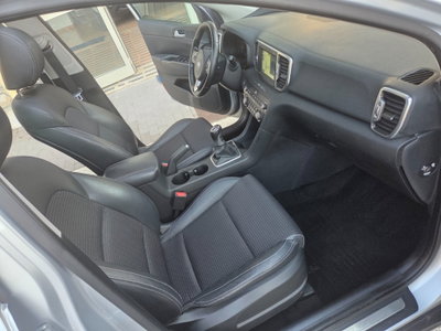 Kia Sportage 1.7 CRDI 2WD Class (12)