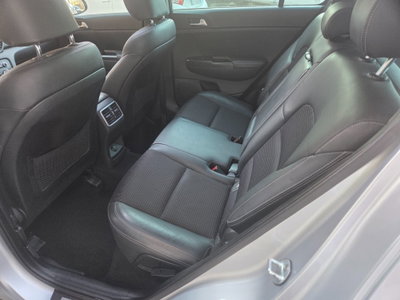 Kia Sportage 1.7 CRDI 2WD Class (19)