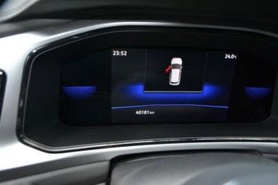 Volkswagen T-Roc 1.0 TSI Life (11)