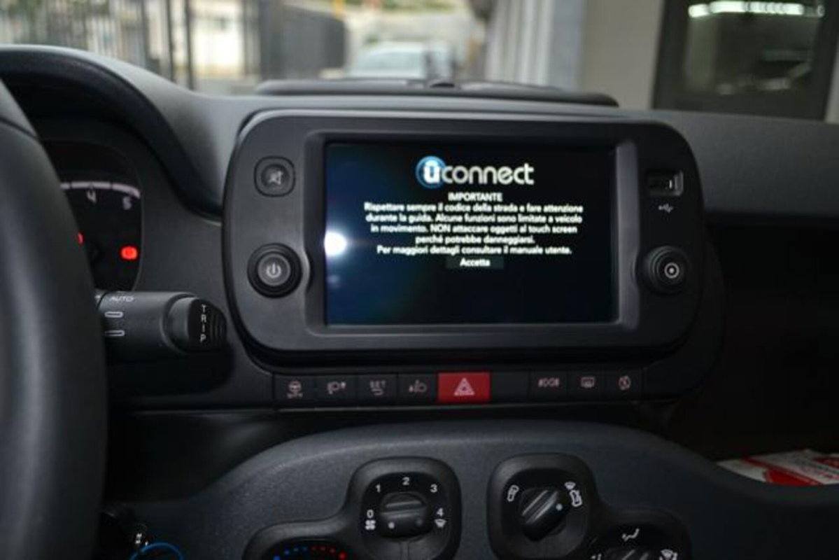 Fiat Panda Cross 1.0 firefly hybrid Cross s&s 70cv 5p.ti (11)