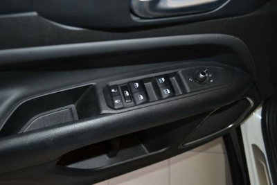 Jeep Compass 1.5 turbo t4 mhev Summit 2wd 130cv dct (13)