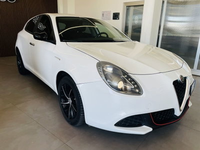 Alfa Romeo Giulietta 1.6 JTDm-2 Distinctive (3)