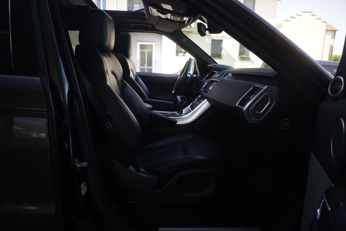Land Rover Range Rover Sport 3.0 SDV6 Autobiography (12)