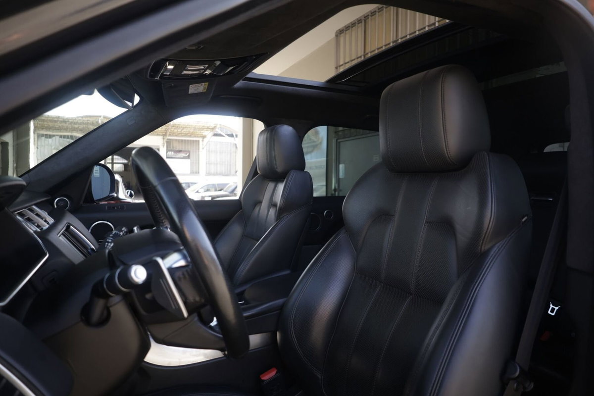 Land Rover Range Rover Sport 3.0 SDV6 Autobiography (17)