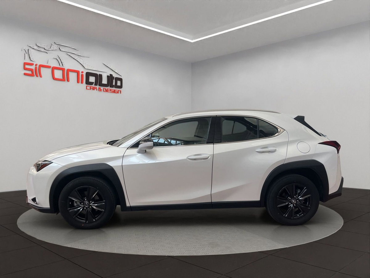 Lexus UX 300h 2.0 Urban 2wd cvt (3)