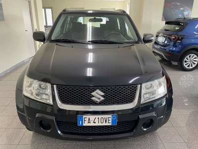 Suzuki Grand Vitara 1.9 DDiS 3p. Special Edition (3)