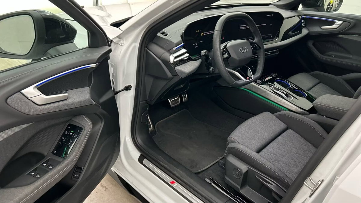Audi A5 Avant 2.0 tfsi S line edition quattro 204cv s-tronic (7)