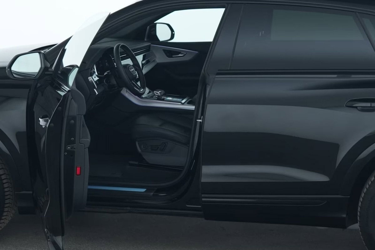 Audi Q8 Q8 45 TDI quattro tiptronic Sport (10)