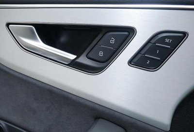 Audi Q8 Sportback 50 S line edition quattro (11)