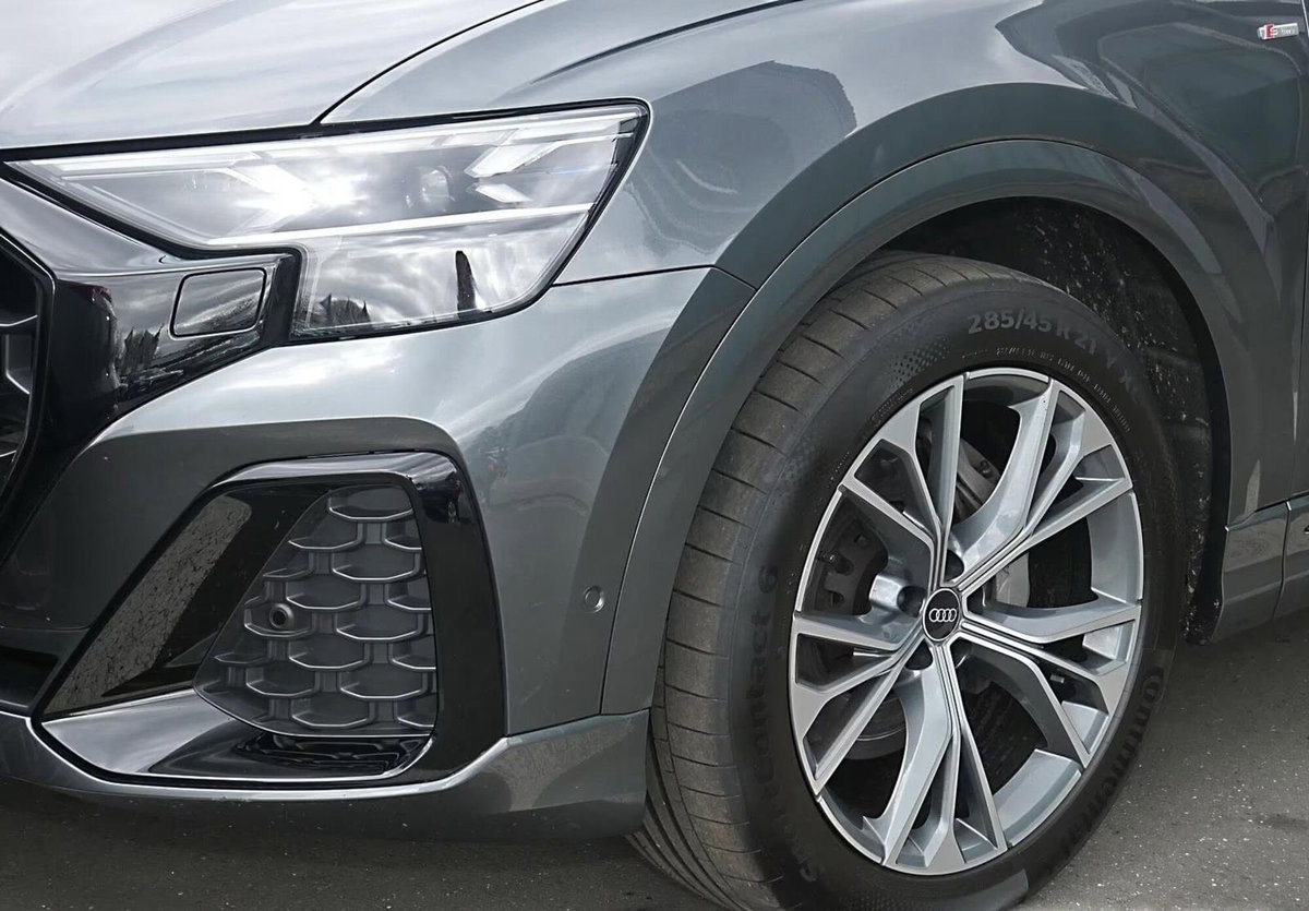 Audi Q8 Sportback 50 S line edition quattro (4)