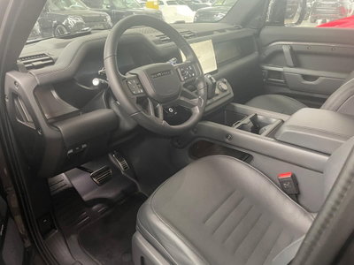 Land Rover Defender 110 4.4 V8 mhev Octa Black awd 635cv auto (4)