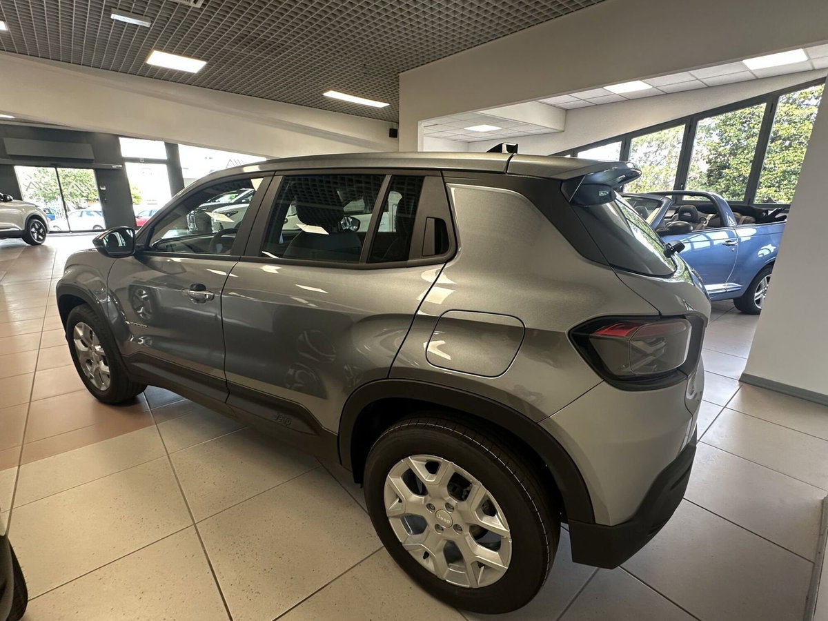 Jeep Avenger 1.2 turbo Altitude fwd 100cv (5)