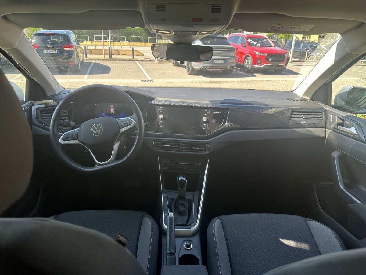 Volkswagen Polo 1.0 tsi Life 95cv dsg (11)