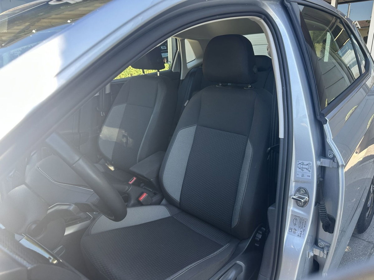 Volkswagen Polo 1.0 tsi Life 95cv dsg (8)