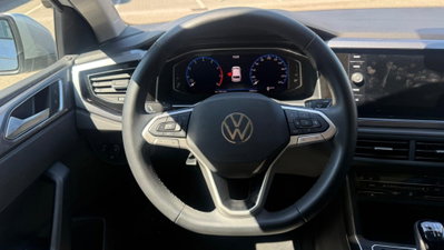 Volkswagen Polo 1.0 tsi Style 95cv (10)