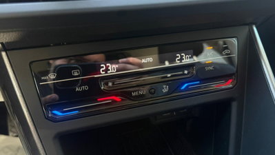 Volkswagen Polo 1.0 tsi Style 95cv (14)