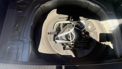 Volkswagen Polo 1.0 tsi Style 95cv (17)