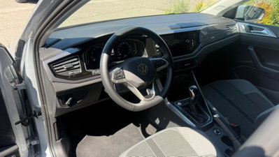 Volkswagen Polo 1.0 tsi Style 95cv (18)