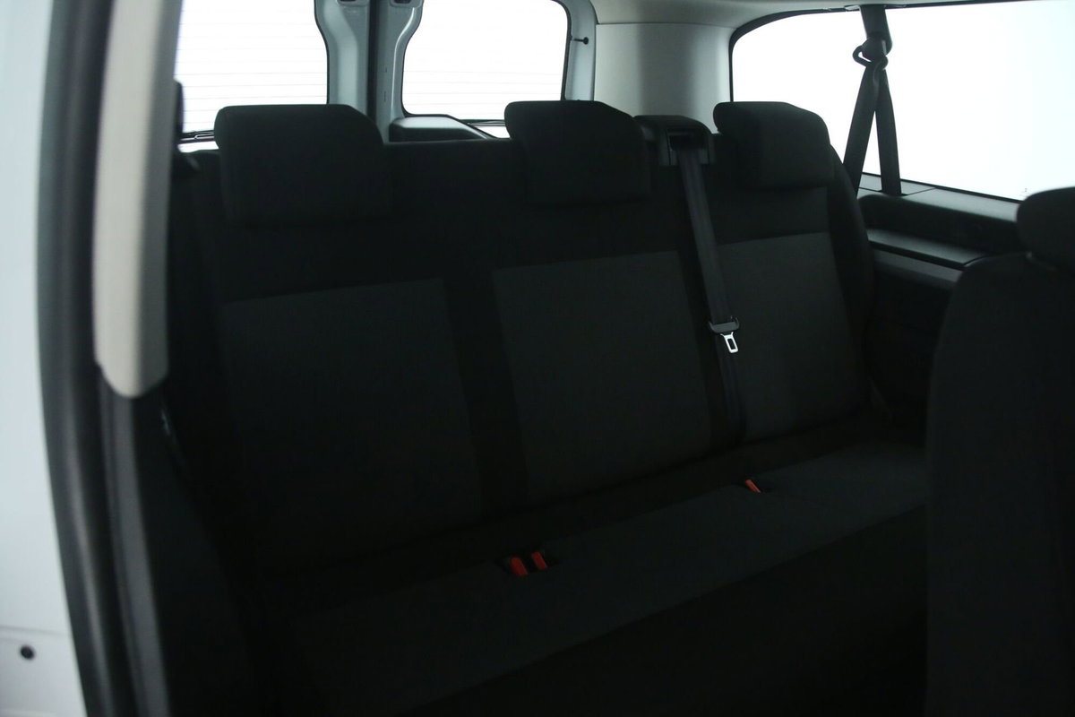 Toyota Proace Verso Verso 2.0D 150 CV L2 D Executive (9)