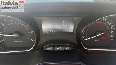 Peugeot 2008 VTi 82CV Access (9)