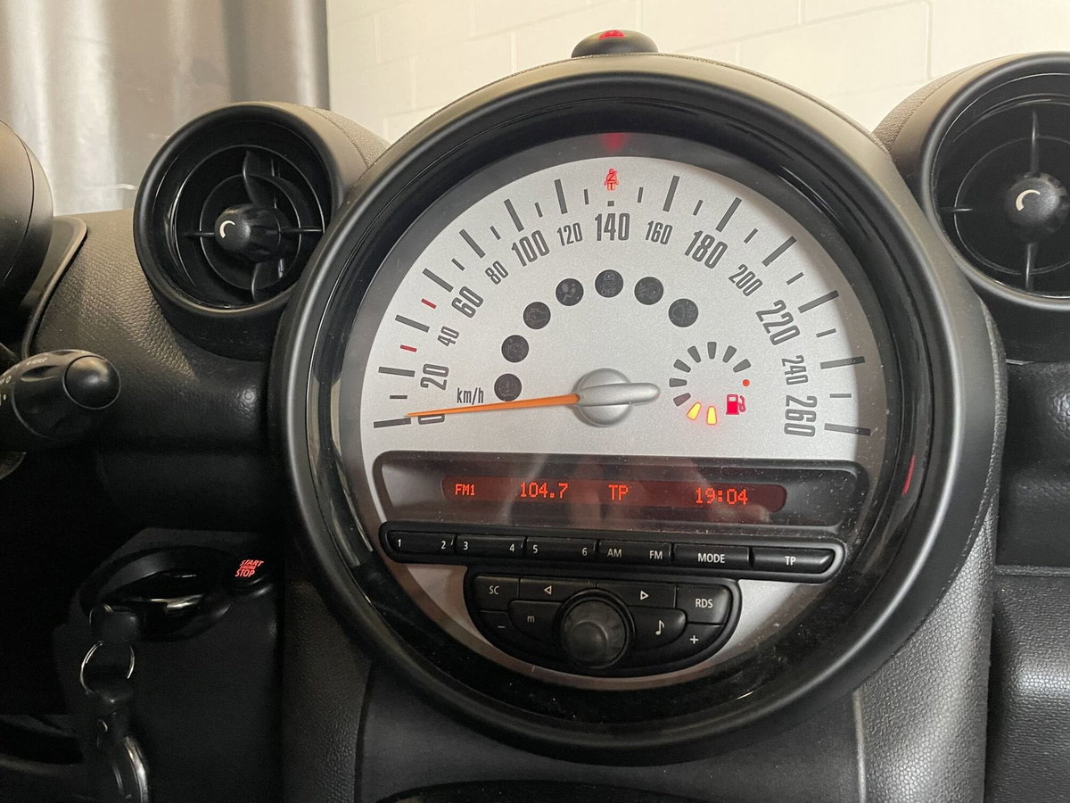 MINI Mini Countryman 1.6 Cooper D Countryman (12)