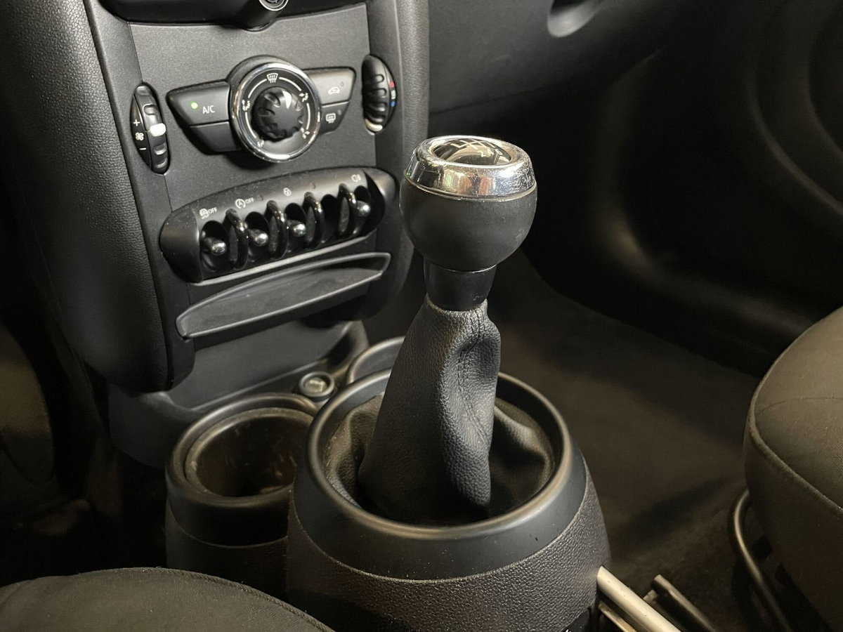 MINI Mini Countryman 1.6 Cooper D Countryman (14)