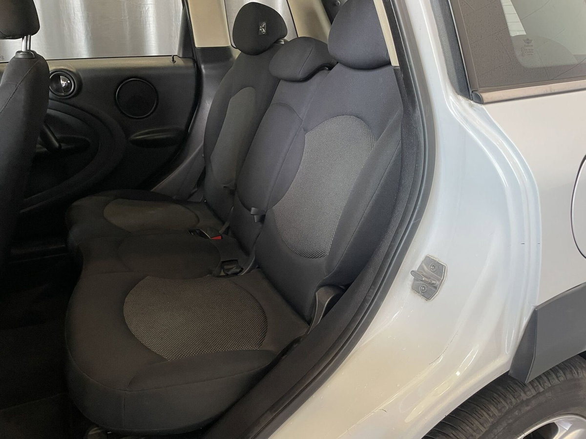 MINI Mini Countryman 1.6 Cooper D Countryman (9)