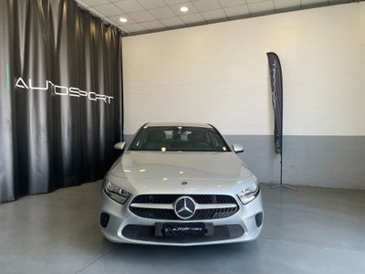 Mercedes-Benz Classe A 180 d Automatic Sport (2)