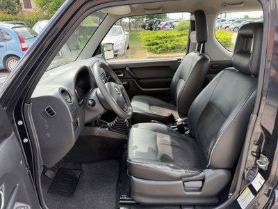 Suzuki Jimny 1.5 DDiS cat 4WD JLX Più (11)