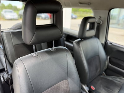 Suzuki Jimny 1.5 DDiS cat 4WD JLX Più (15)