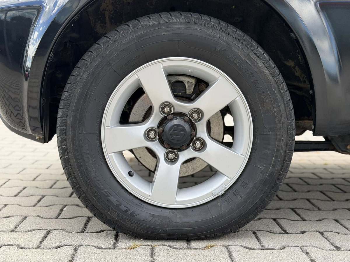 Suzuki Jimny 1.5 DDiS cat 4WD JLX Più (16)